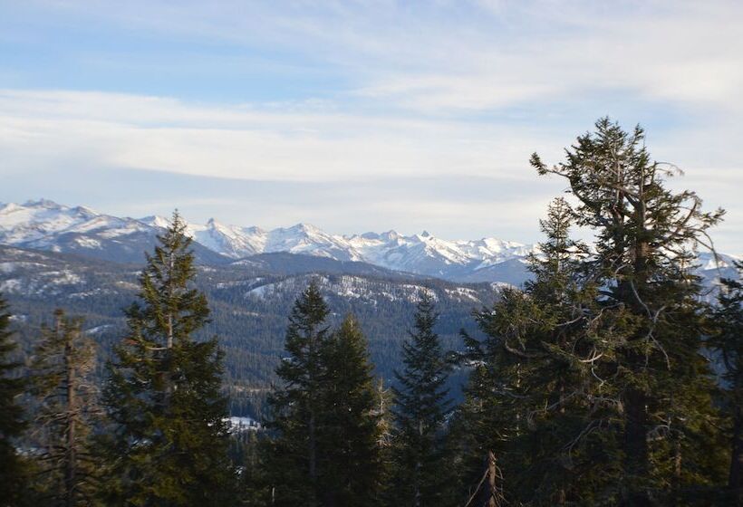 리조트 Montecito Sequoia Lodge