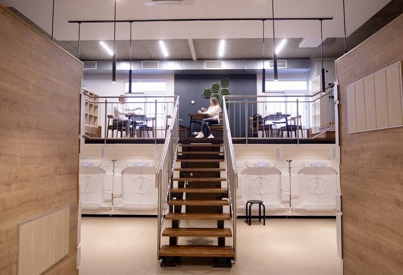 هتل Area24i7 Europaplatz Apartment