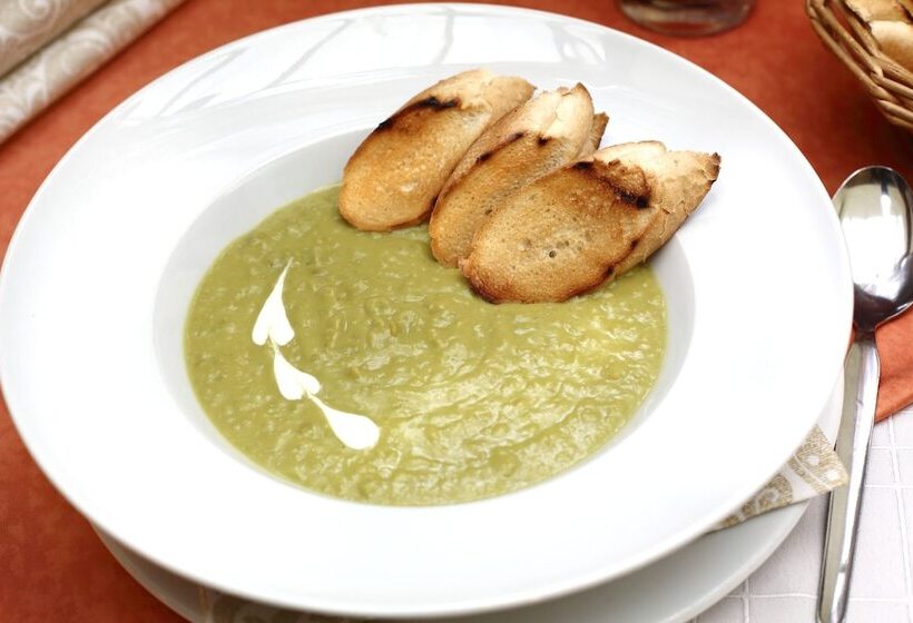 Отель Nostalgia