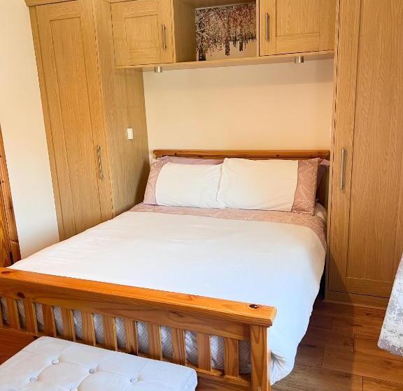 צימר Kilcar Lodge