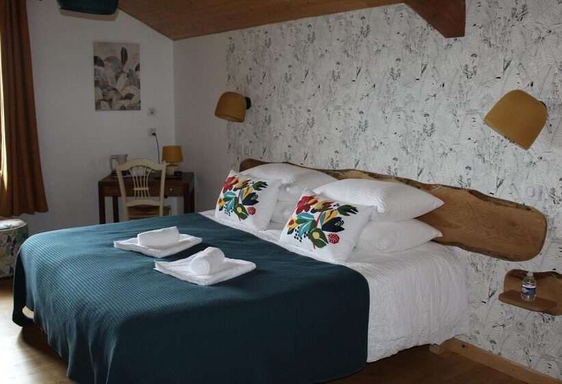 ベッドアンドブレックファースト Les Pipistrelles