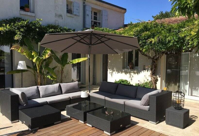 住宿加早餐  Le Logis De La Brumanderie   Saintes