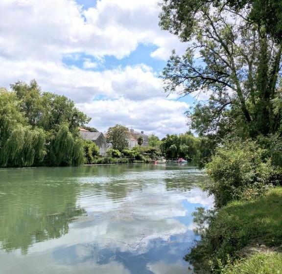 住宿加早餐  Quai Des Fleurs