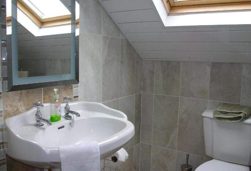 Clonmacnoise B&b