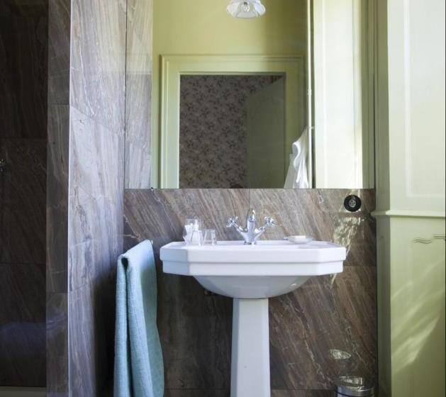 בית מלון כפרי Hôtel Restaurant Chez Gervais