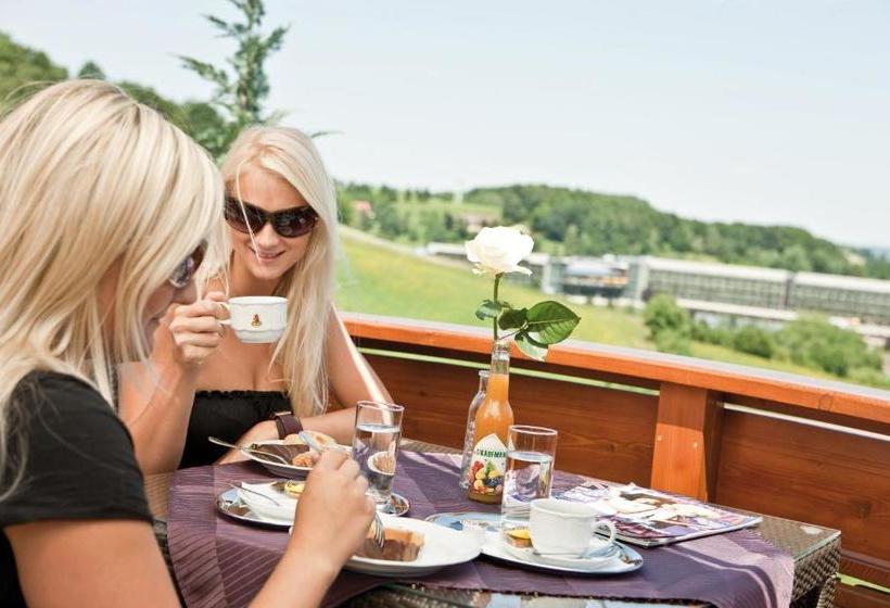 ホテル Maria Theresien Hof Loipersdorf