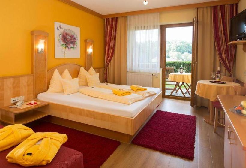 ホテル Maria Theresien Hof Loipersdorf