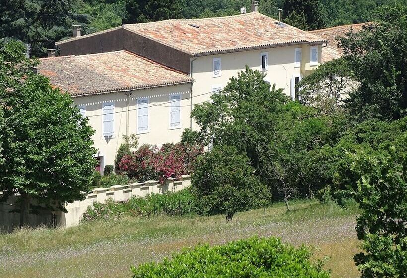 펜션 Domaine De La Petite Tour