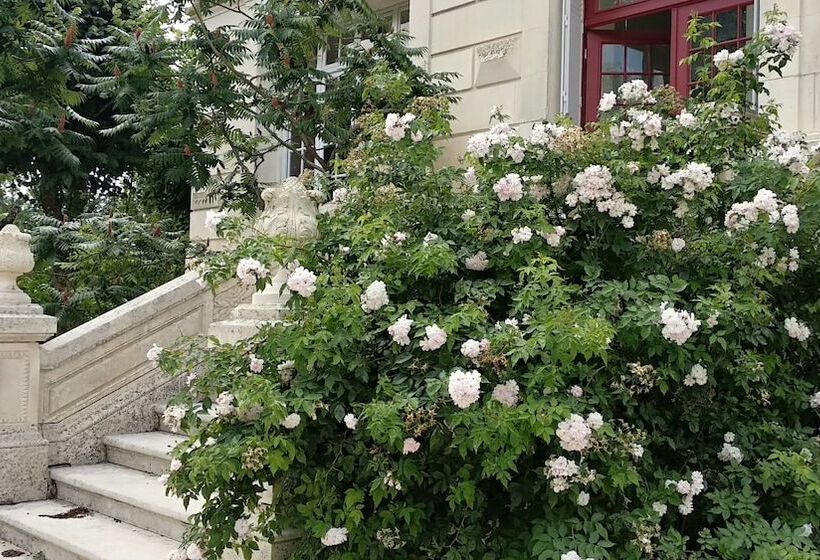 膳宿费 Villa Alecya