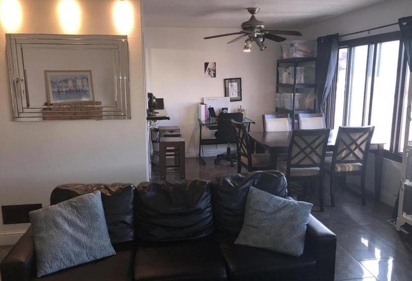 فندق صغير Sf International Crashpad