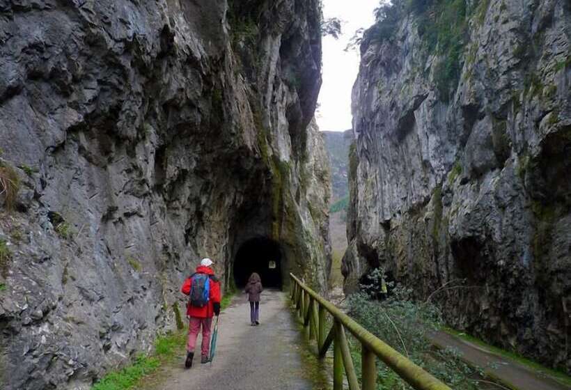 Alojamientos Rurales Valle De Bueida