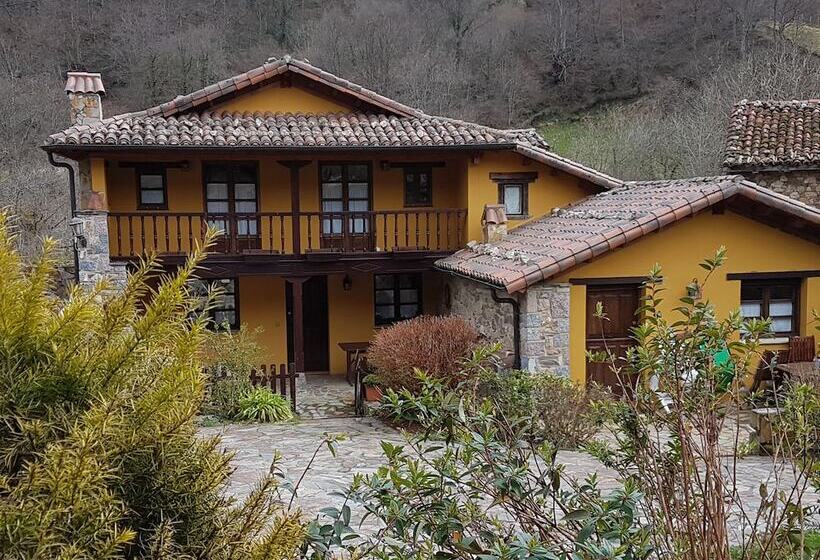 Alojamientos Rurales Valle De Bueida