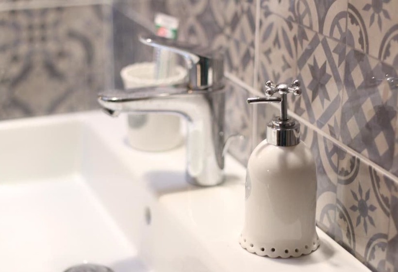 민박 L Albane Chambres D Hotes