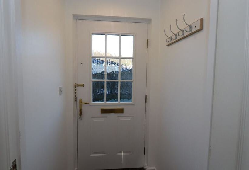 Duloch Apartments Tp