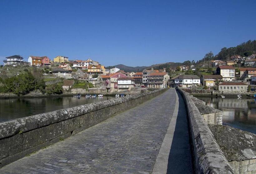 Hostel Albergue O Mesón