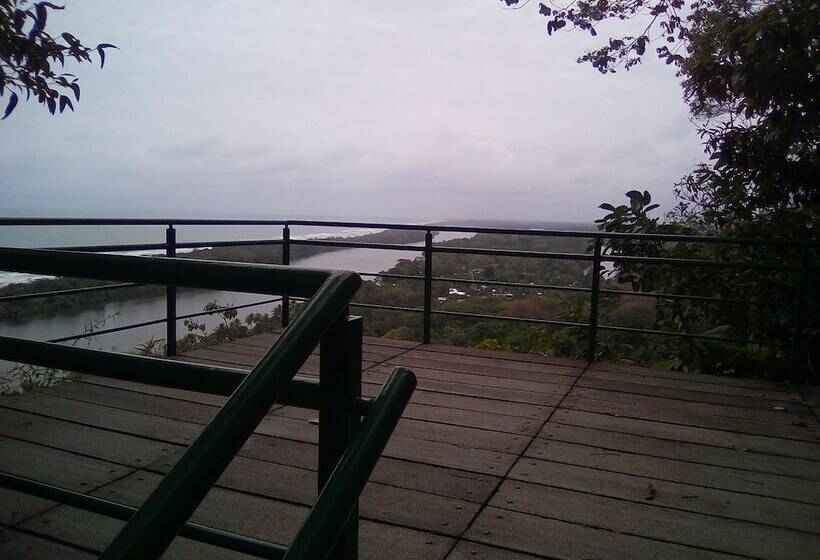 호텔 Cabinas Y Tour Aaron Tortuguero