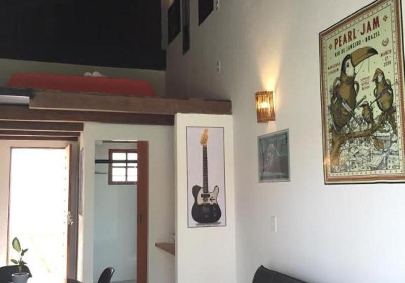 Отель Casa Larrosa Itaúna Adults Only