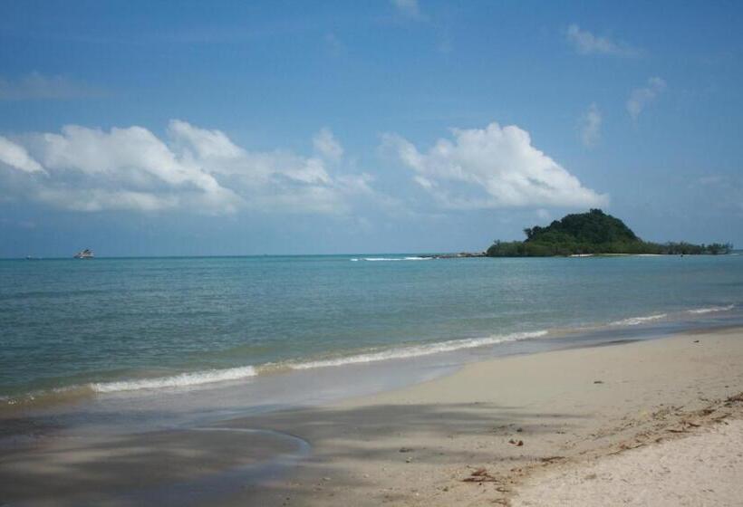 فندق Samui Honey Backpacker Bungalow