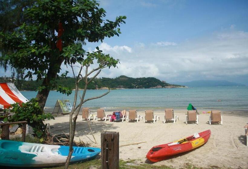 בית מלון כפרי Samui Honey Backpacker Bungalow