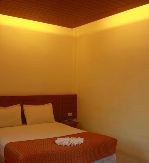 בית מלון כפרי Samui Honey Backpacker Bungalow