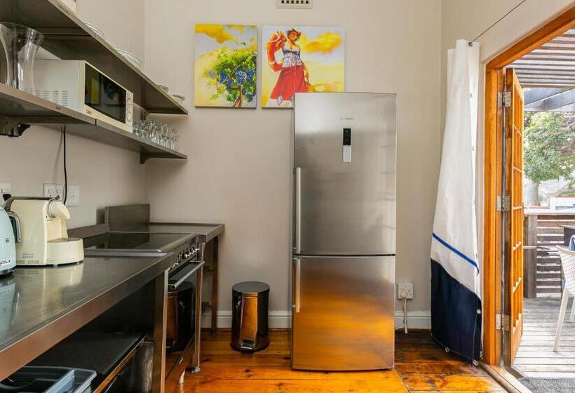 בית מלון כפרי Stone Cottages