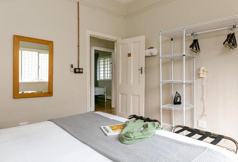 בית מלון כפרי Stone Cottages