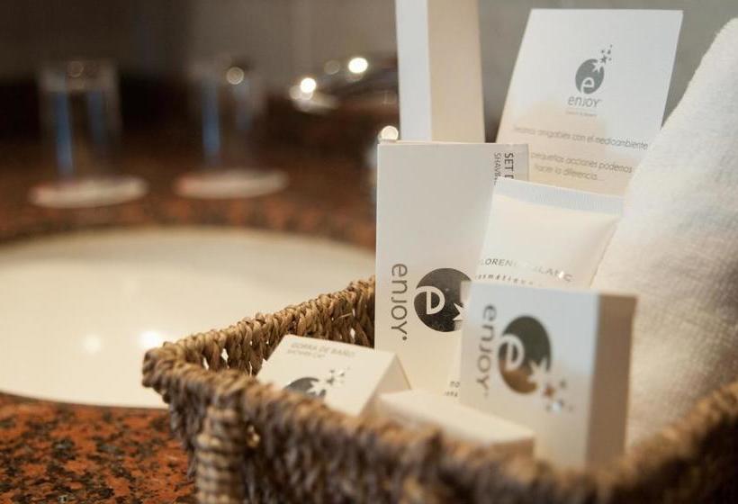 فندق Villarrica Park Lake By Enjoy