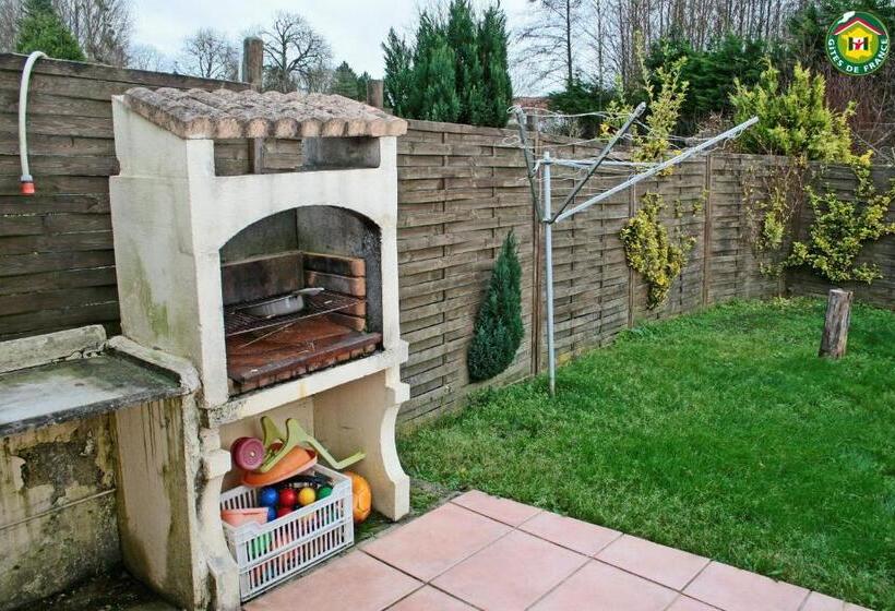 Maison Charmante Proche De Longvilliers Avec Jardin