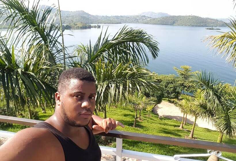 پانسیون A Home To Remember Guest House