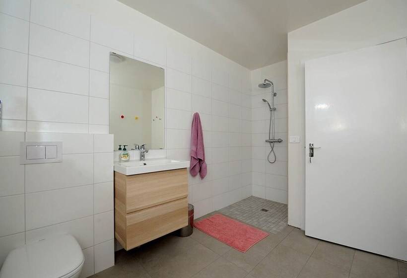 پانسیون Arsalir Guesthouse Vik B&b