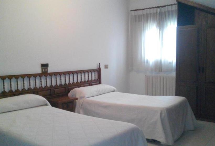 פנסיון Casa García