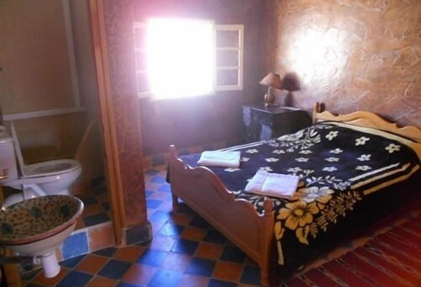 پانسیون Complexe Collier D  Ambre