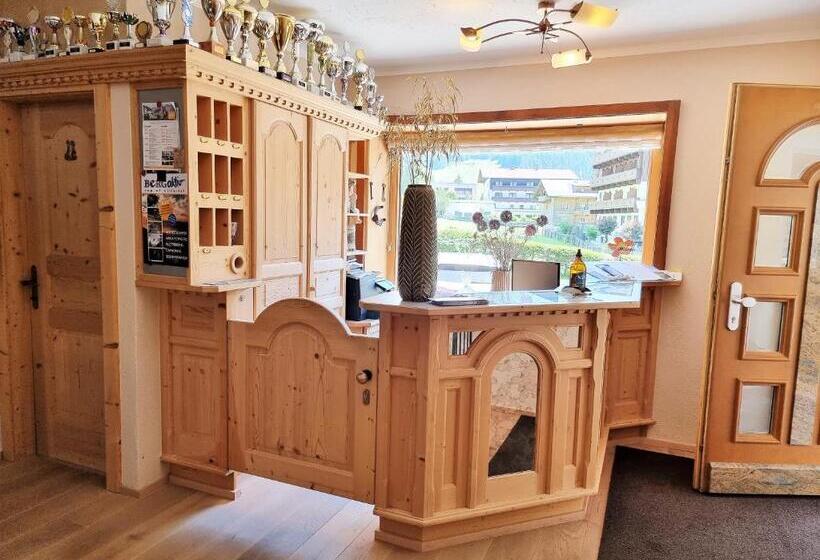 بنسيون Das Landhaus