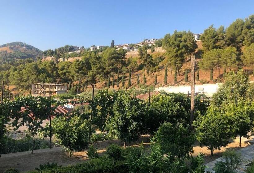 پانسیون Guesthouse Emiljano