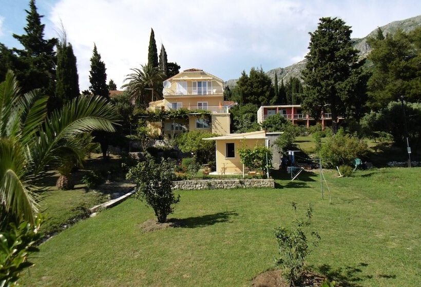 بنسيون Guesthouse Kanjuo