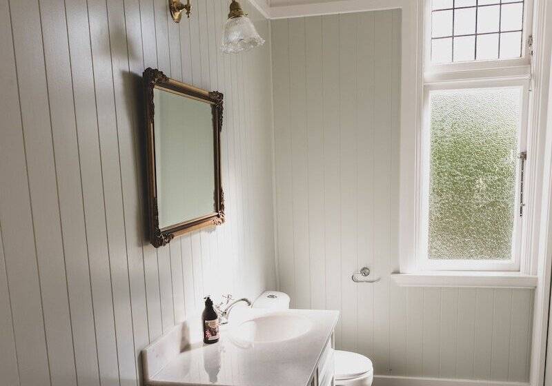 بنسيون Hemsworth Estate