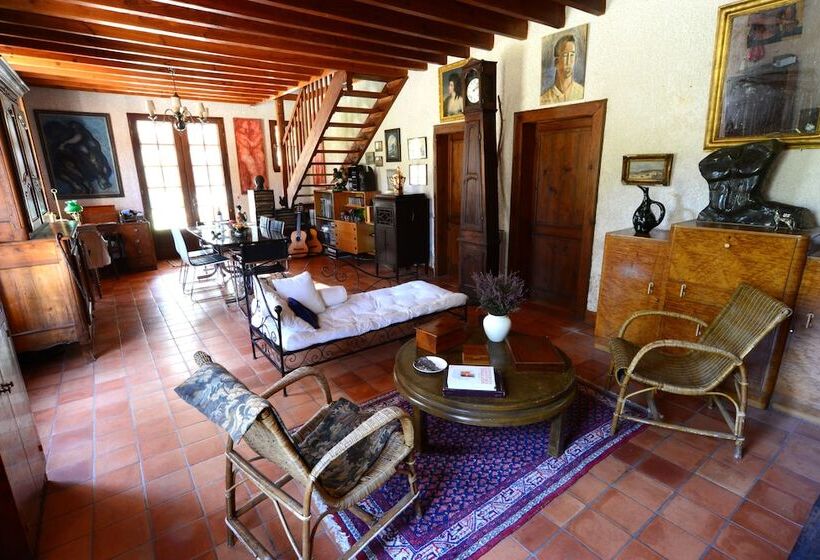 بنسيون L'atelier Du Grison