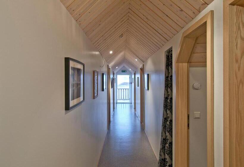 پانسیون Skyrhusid Hi Hostel