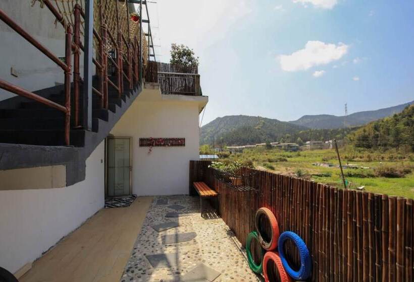 펜션 The Colorful House