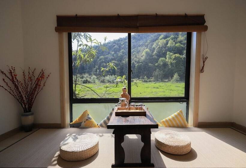 펜션 The Colorful House