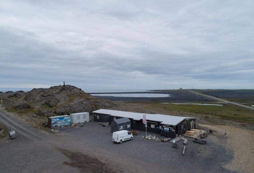 پانسیون Viking Cafe Guesthouse