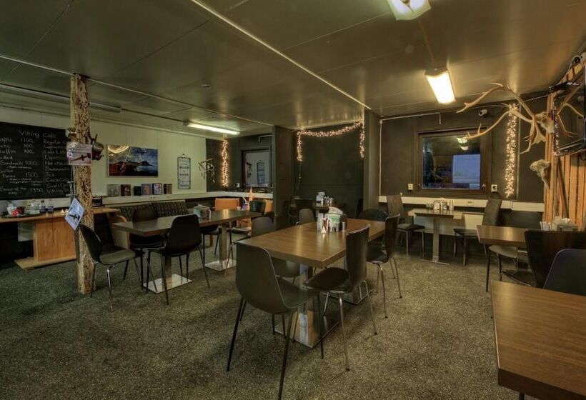 پانسیون Viking Cafe Guesthouse