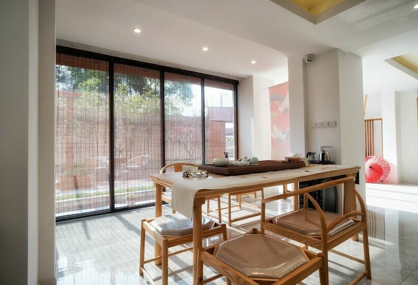 펜션 Yuanli Wafu Guesthouse