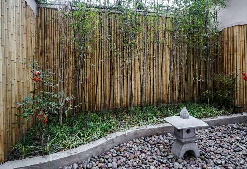 펜션 Yuanli Wafu Guesthouse