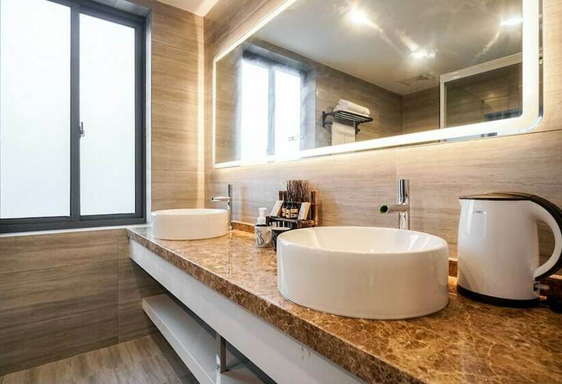 펜션 Yuanli Wafu Guesthouse