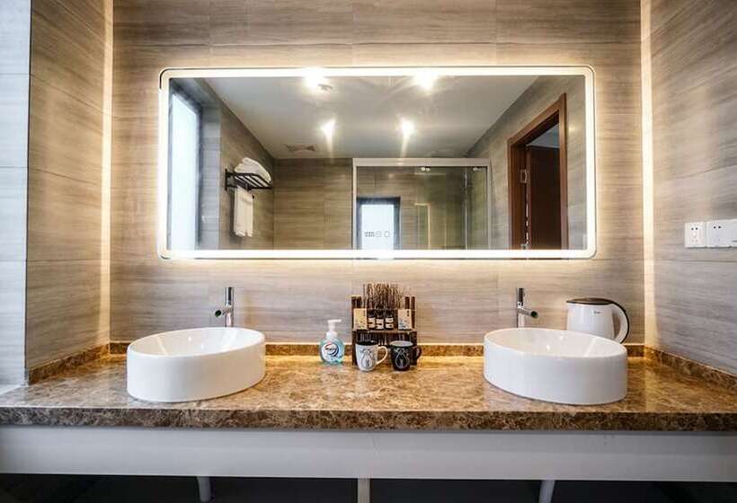 펜션 Yuanli Wafu Guesthouse