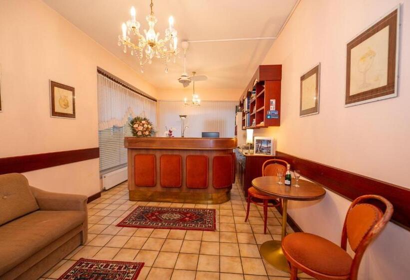 Pension & Apartments Ertl