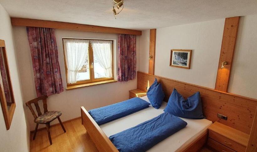 Pension Appartements Via Claudia