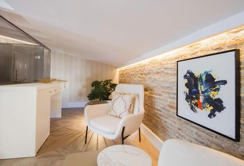 ホテル Myr Palacio Vallier