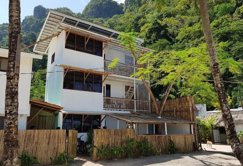 Bed Bunks And Beyond Hostel